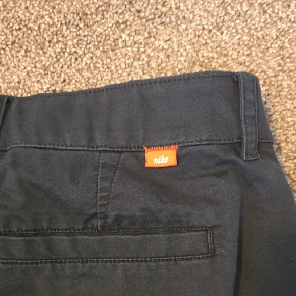 Nike Men's Dark Navy Flat-Front Shorts - Picture 3 of 4